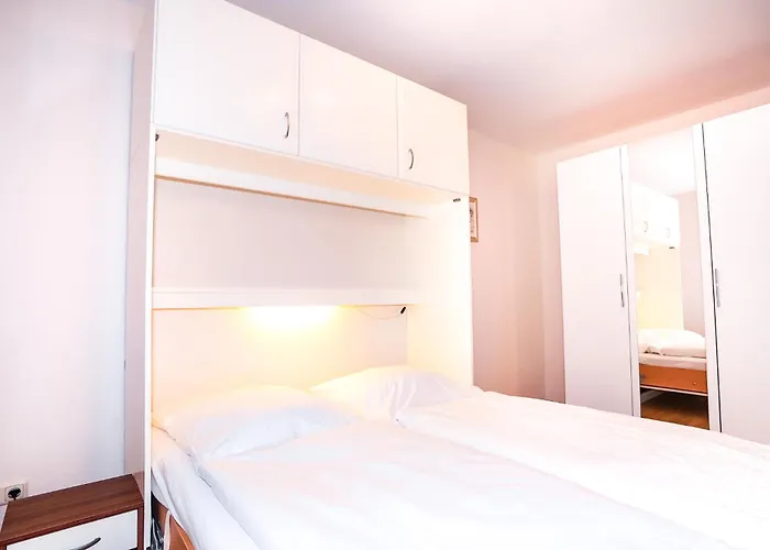 Am Meer, Mit Schwimmbad Und Sauna *